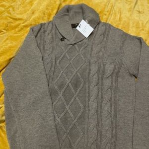 Toscano light brown cable knit sweater. Size Large. NWT.